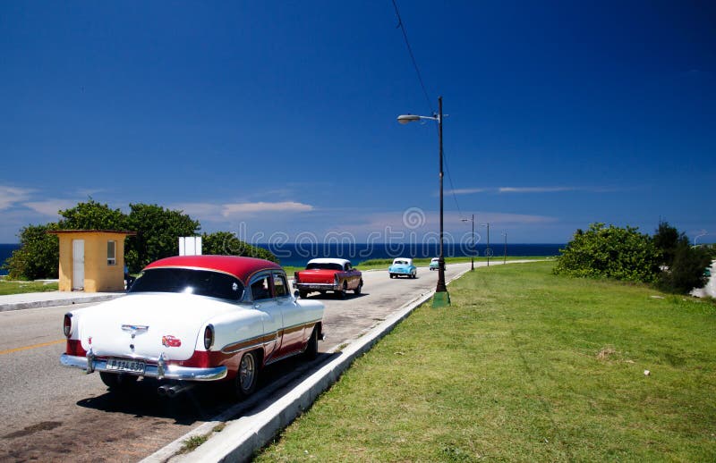 Alte Retro- klassische amerikanische Autos in Havana, Kuba - 7 stockfotografie Alte Retro- klassische amerikanische Autos in Havana, Kuba - 7 stockfotografie