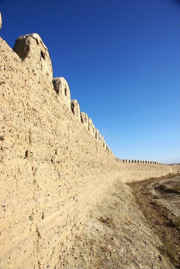 Alte Stadtwand im jiayu Durchlauf lizenzfreie stockbilder Alte Stadtwand im jiayu Durchlauf lizenzfreie stockbilder