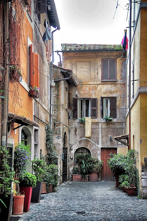 Alte Straße im trastevere rom stockbild Alte Straße im trastevere rom stockbild