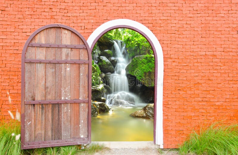 Alte Tur Ist Offen Fotos Kostenlose Und Royalty Free Stock Fotos Von Dreamstime