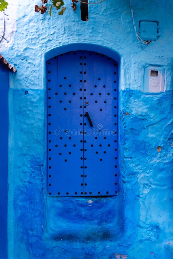 Alte Türen in der alten marokkanischen Stadt