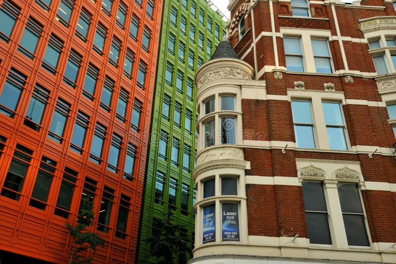 Alte und moderne Architektur in London, England