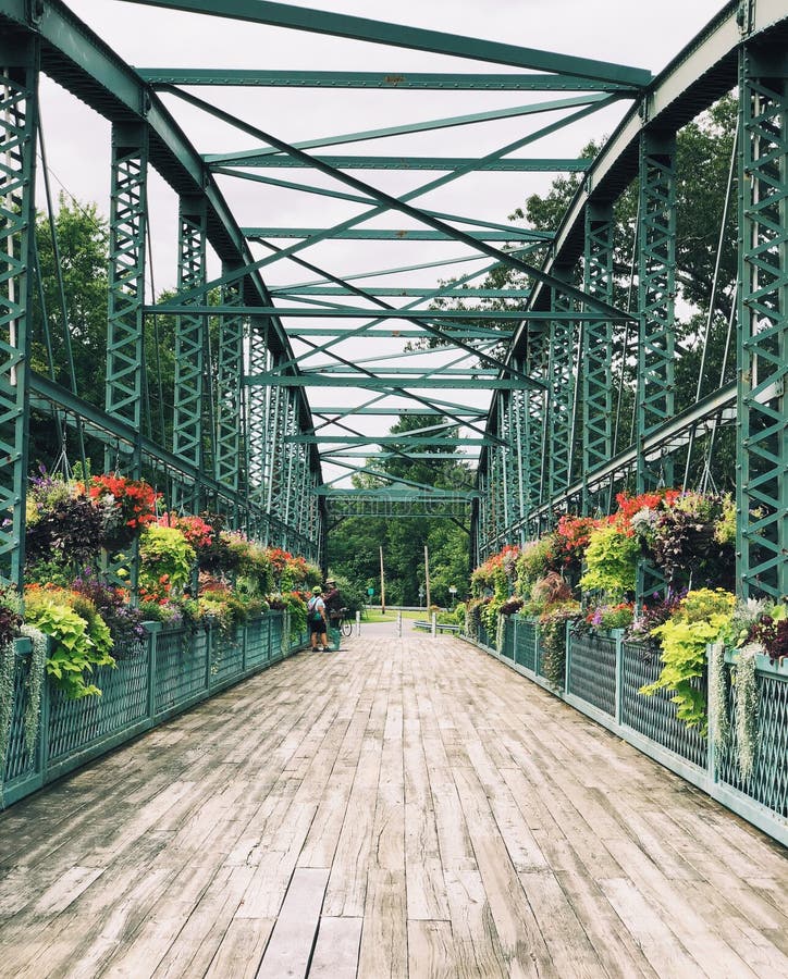 Alter Drake Hill Flower Bridge in Connecticut