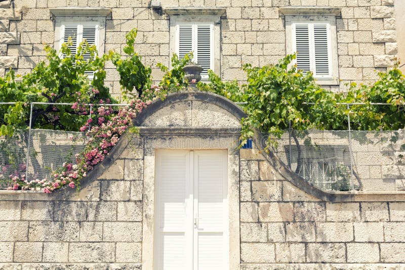 Kroatien Dalmatinisches Haus 1 Stock-Fotos - Laden Sie 38 Royalty-Free