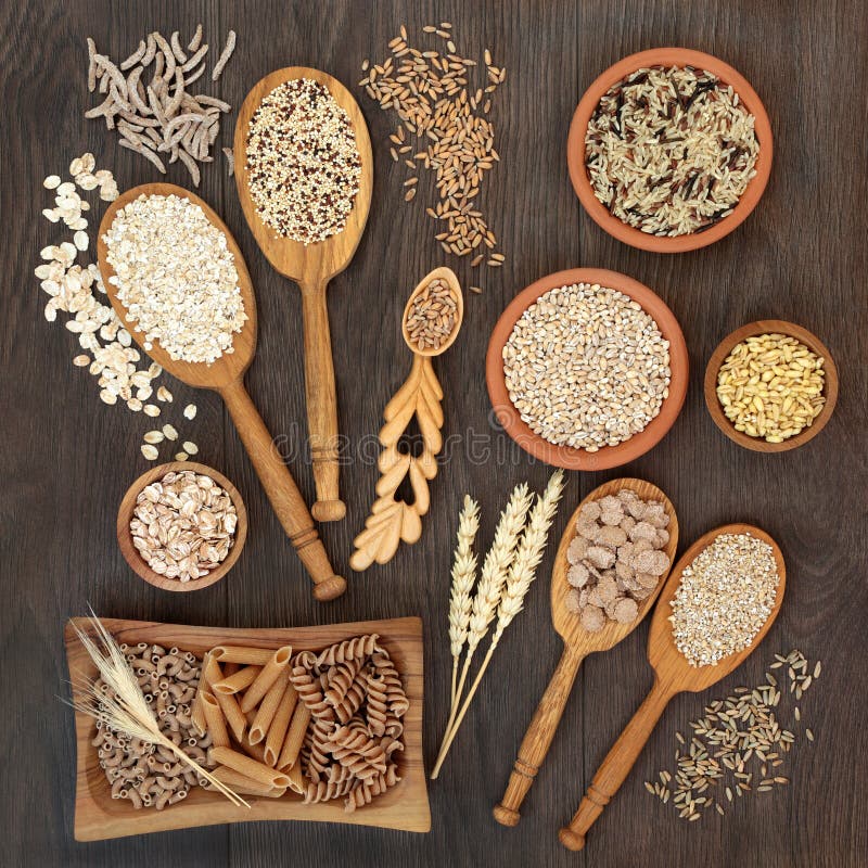 Alti grano della pasta della fibra ed alimento salutare del cereale