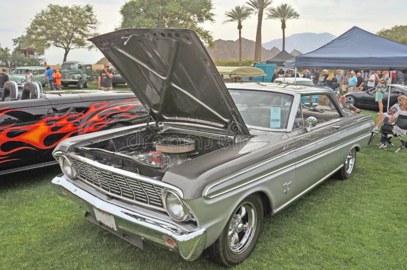 Alto rendimiento Ford Falcon Sprint imagen de archivo Alto rendimiento Ford Falcon Sprint imagen de archivo
