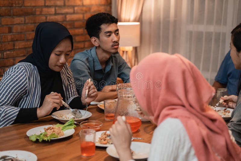 ?ama zamocowania lub buka puasa na Ramadan kareem obrazy royalty free ?ama zamocowania lub buka puasa na Ramadan kareem obrazy royalty free