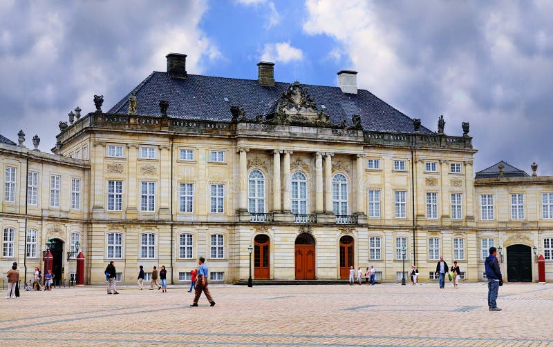 Amalienborg, Copenhaga, Dinamarca imagem de stock royalty free