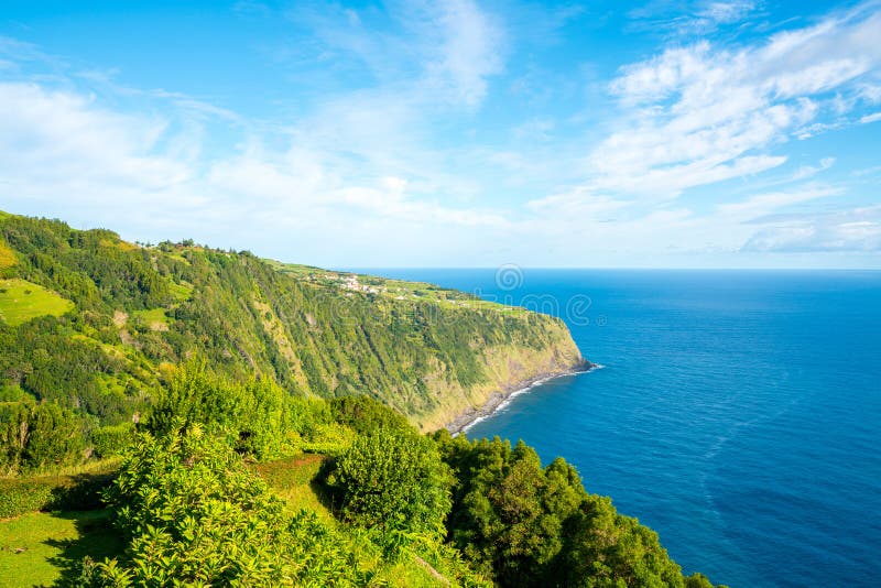 nature tourism green cliff