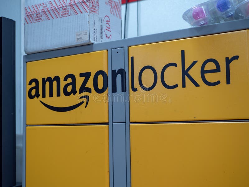 Amazon Locker Location Inside 711 Store, Closed Secure Editorial Stock