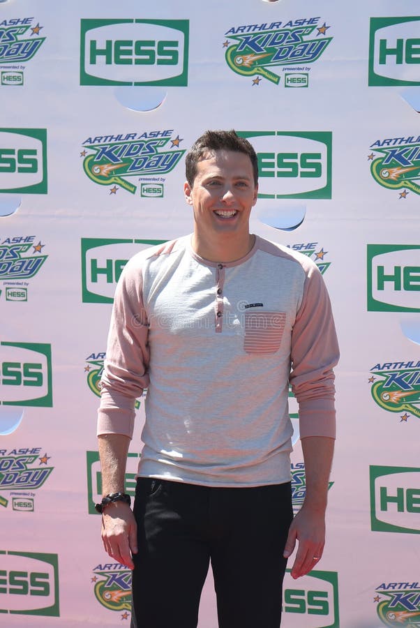 American actor, producer, and Nickelodeon game show host Jeff Sutphen attends Arthur Ashe Kids Day 2013 royalty free stock photo