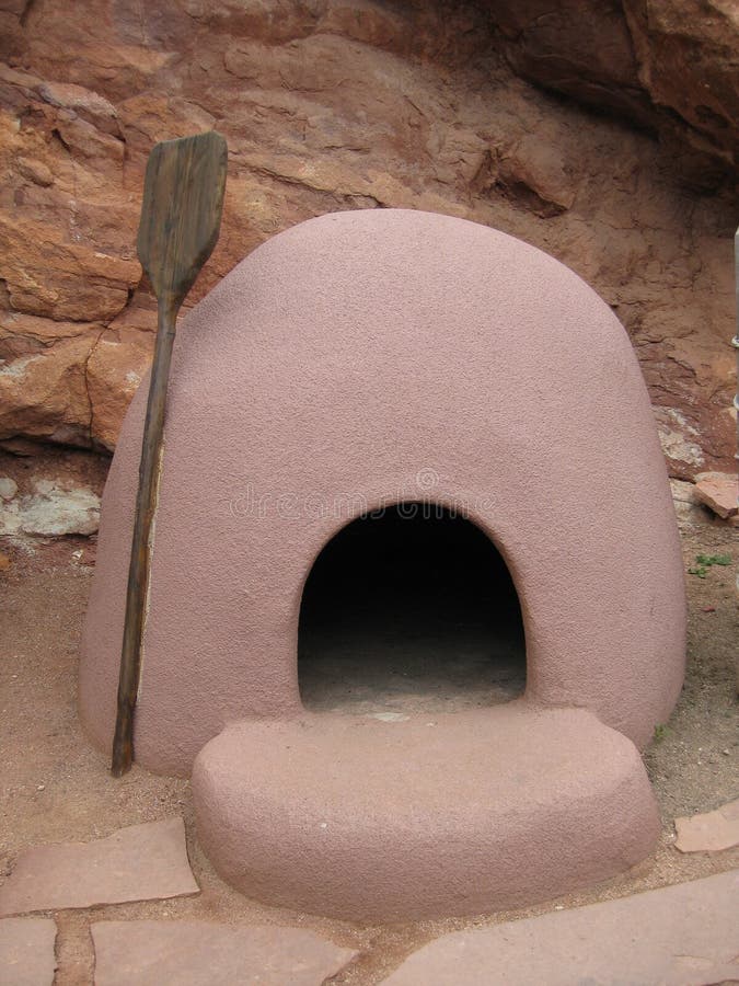 Horne is spanish for beehive shaped oven,. Made of adobe bricks covered with earth and straw used for baking bread. Thirty one pound loafs could be baked at the same time. This one built in 1920 is still a functional oven. Horne is spanish for beehive shaped oven,. Made of adobe bricks covered with earth and straw used for baking bread. Thirty one pound loafs could be baked at the same time. This one built in 1920 is still a functional oven