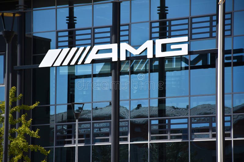 Amg标志在merbag总部大楼上 正式的梅赛德斯 奔驰经销编辑类库存照片 图片包括有工程 蓝色 Amg标志在merbag总部大楼上 正式的梅赛德斯 奔驰经销编辑类库存照片 图片包括有工程 蓝色
