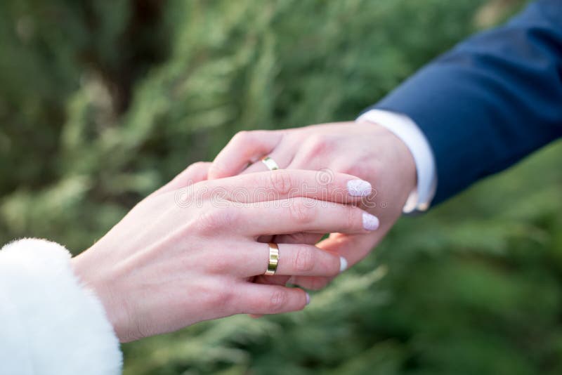 Amore ed unione Cerimonia di cerimonia nuziale immagini stock Amore ed unione Cerimonia di cerimonia nuziale immagini stock
