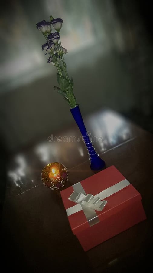 Amour et romantique image libre de droits Amour et romantique image libre de droits