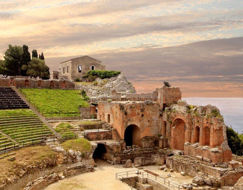 Amphitheater Ruins, Taormina, Sicily stock images Amphitheater Ruins, Taormina, Sicily stock images