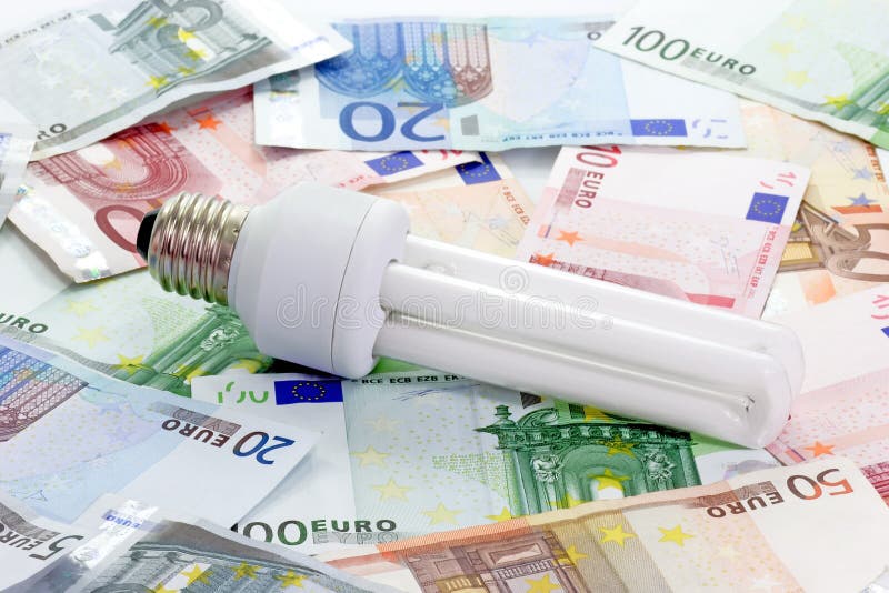 Ampoule économiseuse d'énergie image stock Ampoule économiseuse d'énergie image stock