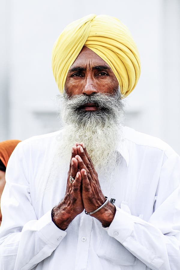 Amritsar, La India, El 5 De Septiembre De 2010: Retrato Del Hombre Indio,  Sikh Fotografía editorial - Imagen de turbante, cara: 92655747