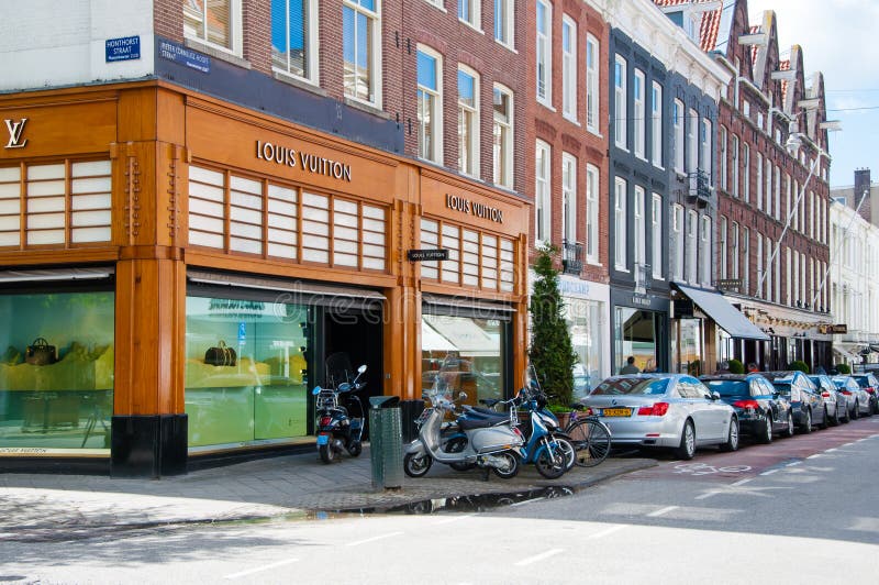 AMSTERDAM-APRIL 30: Louis Vuitton Store On The P.C.Hooftstraat Shopping Street On April 30,2015 ...