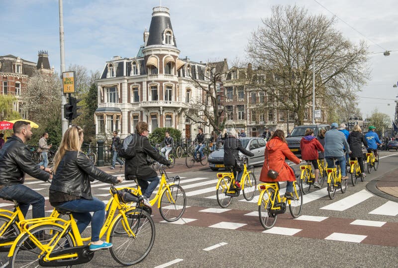 Amsterdam-Fahrradverkehr stockfotografie Amsterdam-Fahrradverkehr stockfotografie