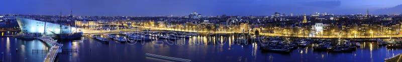amsterdam horisont royaltyfri fotografi amsterdam horisont royaltyfri fotografi