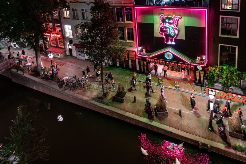 Famous Night Clubs Of Amsterdam. Which are the famous Night Clubs