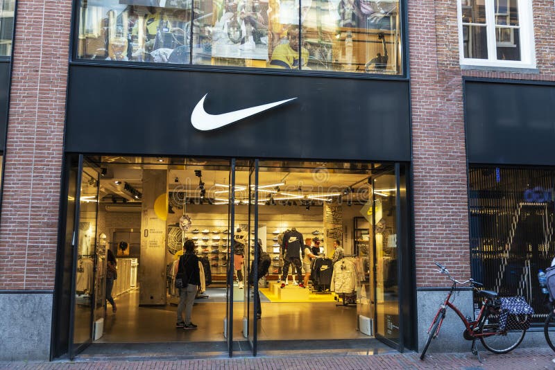 nike store amsterdam osdorp