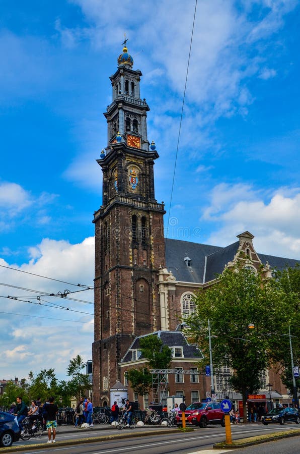 Amsterdam, Olanda, agosto 2019 Il campanile della Chiesa occidentale, in olandese fotografie stock Amsterdam, Olanda, agosto 2019 Il campanile della Chiesa occidentale, in olandese fotografie stock