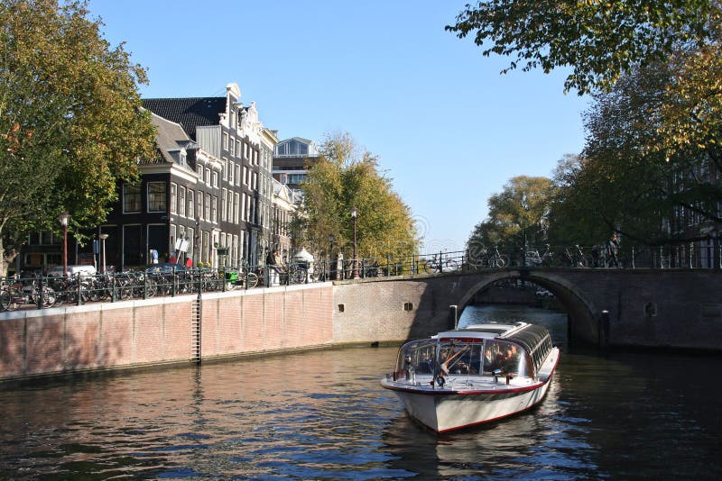 Amsterdam Tourboat