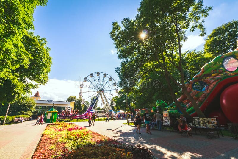 Amusement Park and Attractions in the Summer in Gomel, Belarus Editorial  Photography - Image of entertainment, park: 139986837