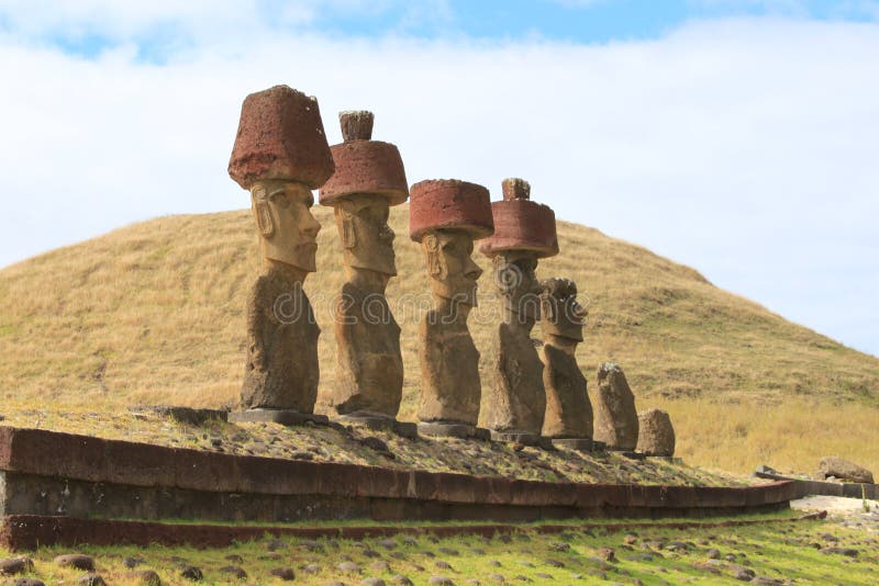 Anakenastrandmoai royaltyfri bild