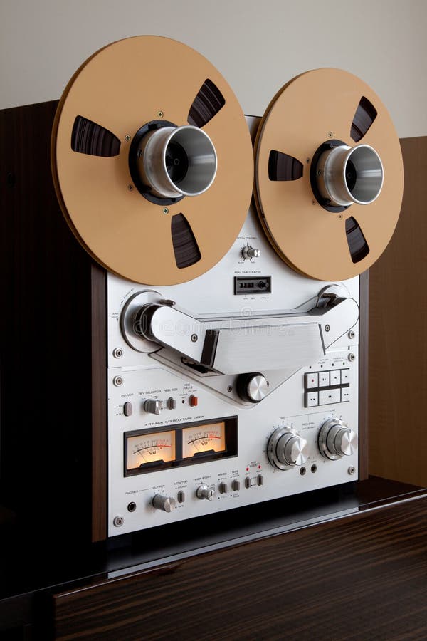 Analog Stereo Open Reel Tape Deck Recorder Stock Photo - Image of control,  golden: 23472684