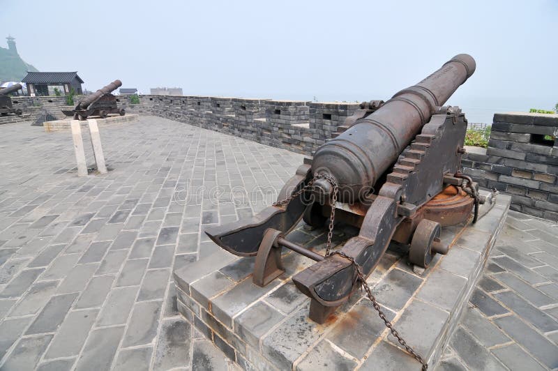 Ancient Chinese Cannon Royalty Free Stock Photos - Image: 26666808