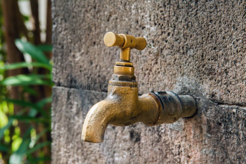 Ancient copper water tap stock image. Image of dripping 100994639