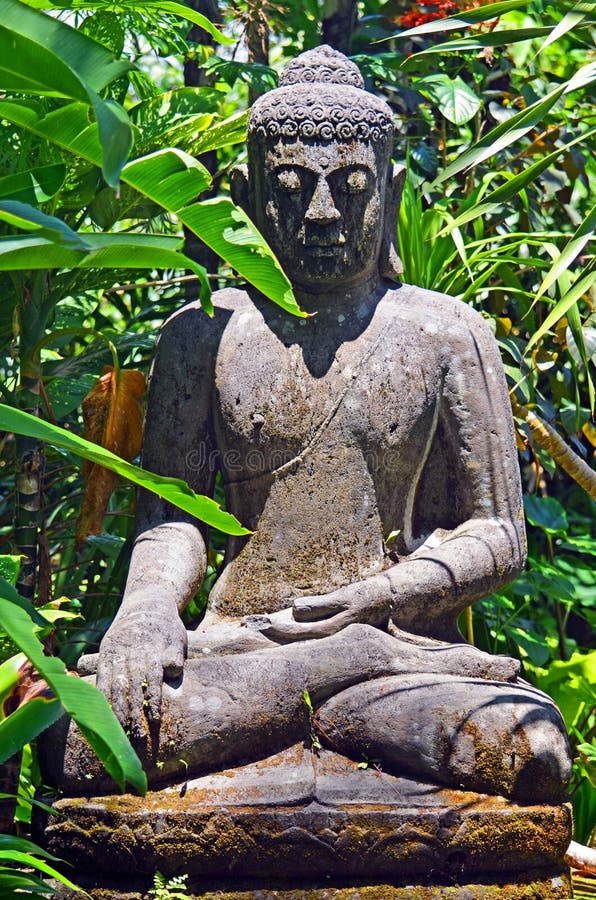 Abandoned Buddha statue stock photo. Image of figurine - 22819106