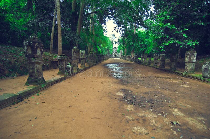 Ancient stone path from Ta Som temple. Angkor Wat