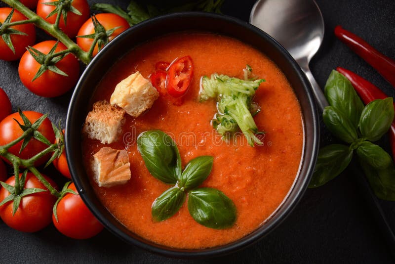 Andalusisches Gazpacho. Rote Tomate Kalte Gazpacho Suppe Stockbild ...