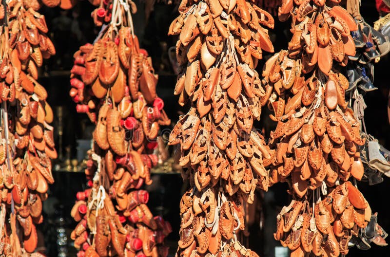 Andenken für Verkauf in altem Bazar Skopjes, Mazedonien stockfoto Andenken für Verkauf in altem Bazar Skopjes, Mazedonien stockfoto