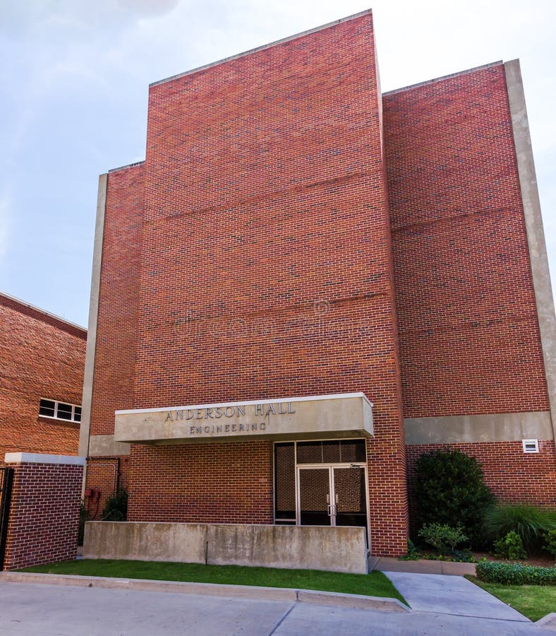 Anderson Hall Chez Ole Miss Image stock éditorial Image du nuages, brique 47657074