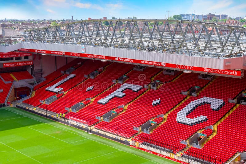 Anfield-Stadion, die Heimspielstätte des Liverpool-Fußballvereins in Großbritannien lizenzfreie stockbilder Anfield-Stadion, die Heimspielstätte des Liverpool-Fußballvereins in Großbritannien lizenzfreie stockbilder
