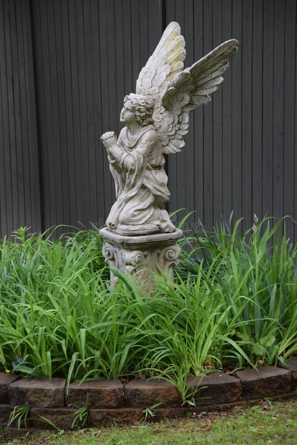 Concrete angel stock photo. Image of innocence, garden 45596846