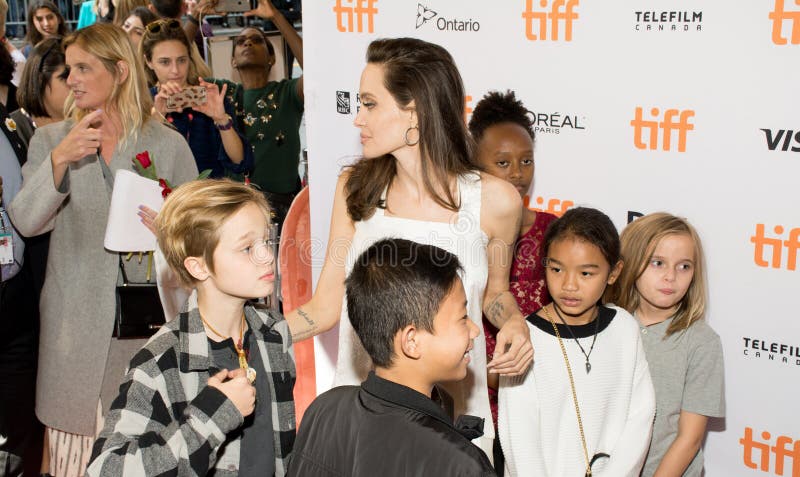 Angelina Jolie with her kids at the Premiere of `The Breadwinner` during the Toronto International Film Festival at Elgin Theatre . Celebrity premiere. Angelina Jolie with her kids at the Premiere of `The Breadwinner` during the Toronto International Film Festival at Elgin Theatre . Celebrity premiere