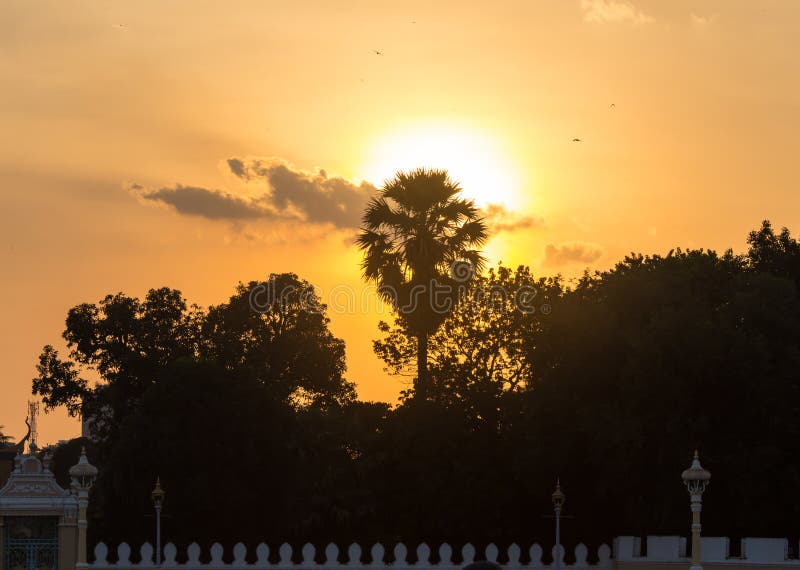 Angkor Wat Temple au coucher du soleil au Cambodge image stock Angkor Wat Temple au coucher du soleil au Cambodge image stock