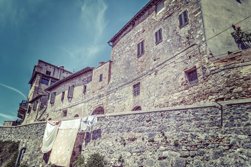 Angolo rustico a San Gimignano nel hdr fotografia stock Angolo rustico a San Gimignano nel hdr fotografia stock