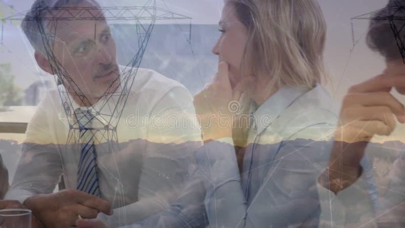 Animation de paysage et de réseaux sur les gens d'affaires dans le bureau clips vidéos