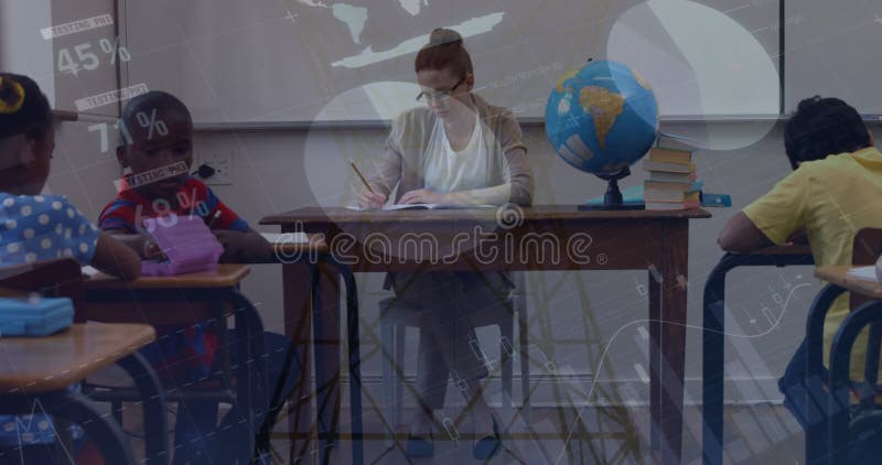 Animation der Datenverarbeitung über verschiedene Schülergruppen mit Lehrerin stock video footage