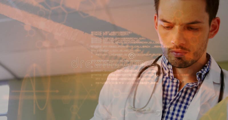 Animation du traitement des données sur le dossier de détention du médecin mâle caucasien clips vidéos