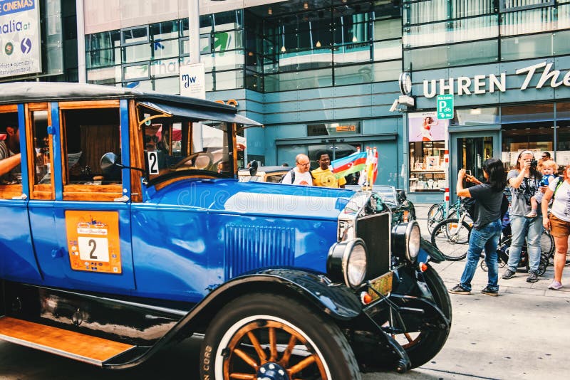 Classic Old Cars Rally of Vintage Cars in Vienna, Austria. Editorial Photo  - Image of locals, luxury: 154083596