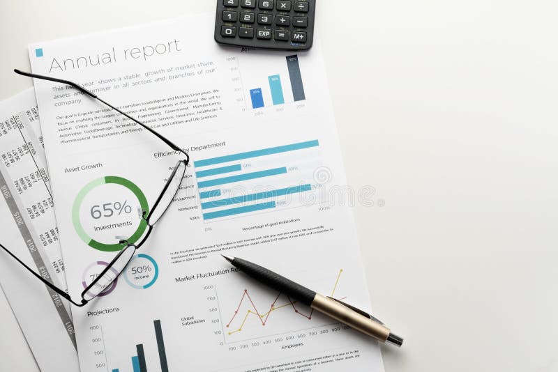 Download 135 Annual Report Mockup Photos Free Royalty Free Stock Photos From Dreamstime