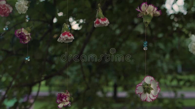 Anordnung für Blumen in einem Ort der Hochzeit